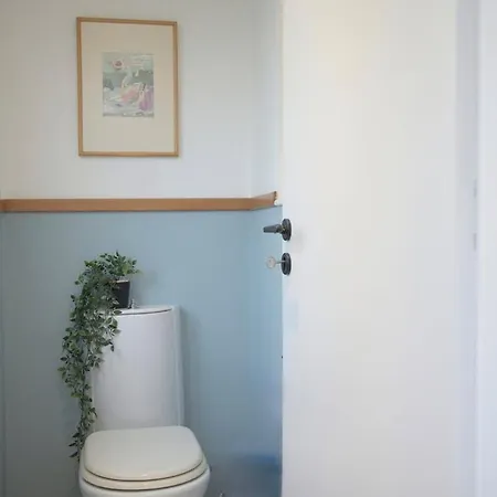 Romantica Deluxe With Hot Tub And Balcony, A Lovely Nest Near Old Town Apartment